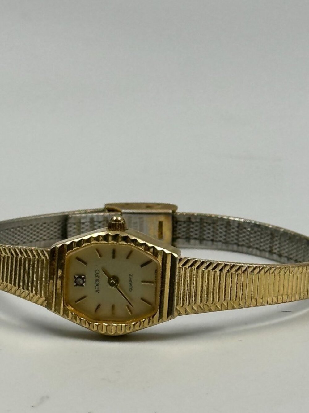 Vintage Adolfo Watch Women Gold Tone Oval 17MM Dial Slim Band New Battery - Picture 4 of 13